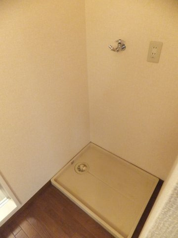 グランドソレーユのその他|洗濯機置き場