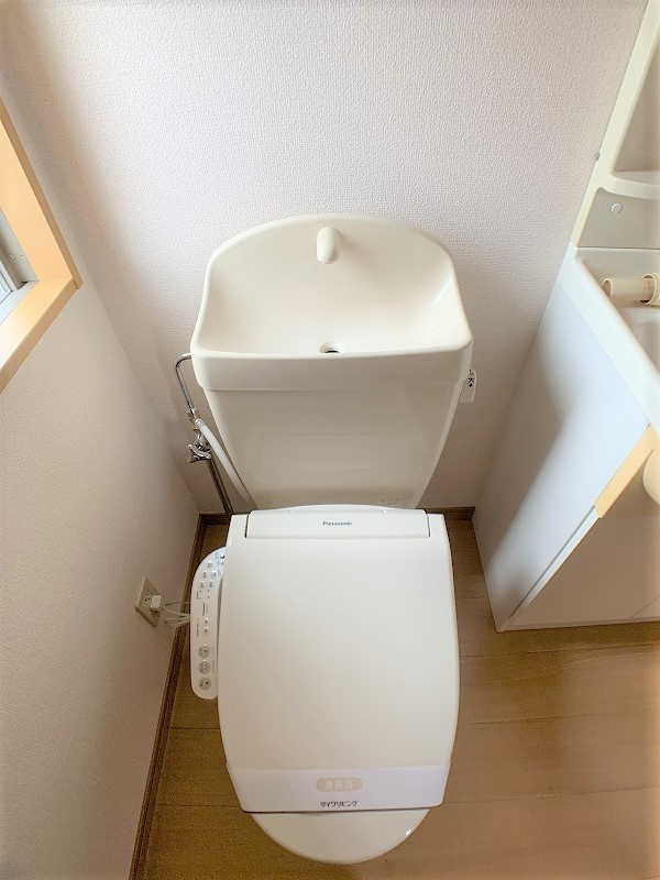 リースランド向中野のトイレ