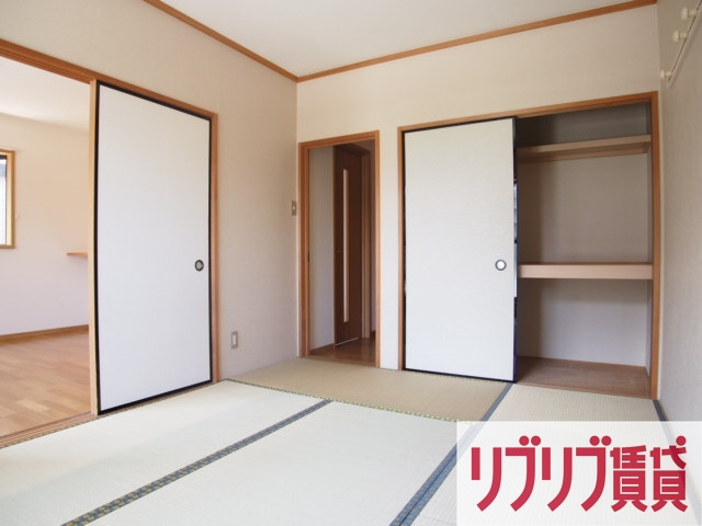 パレアージュ　Ｄの和室