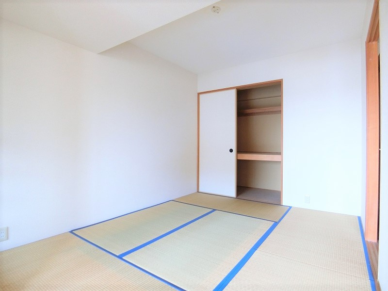 マンションヴェルテスⅡ　の和室