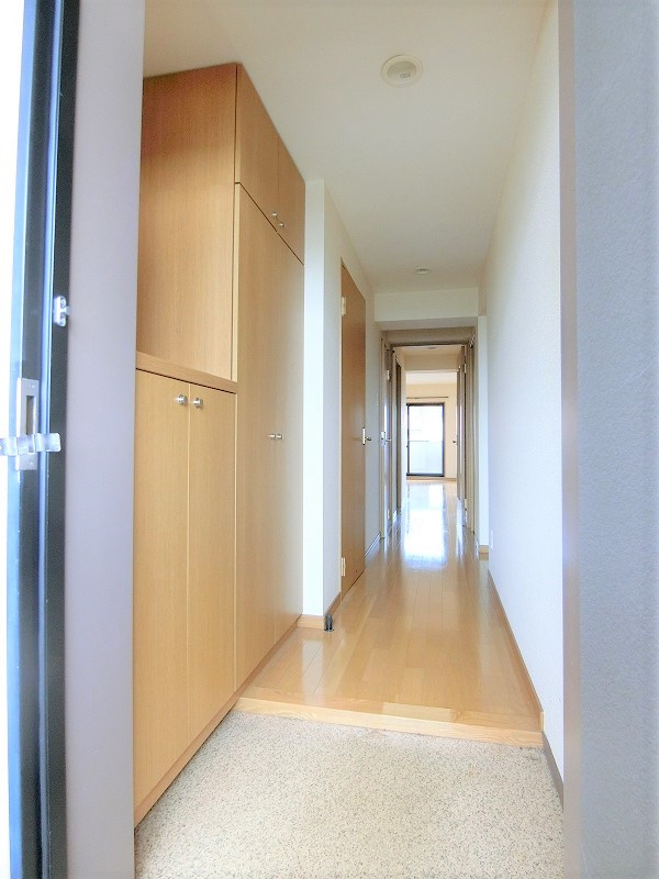 マンションヴェルテスⅡ　の玄関