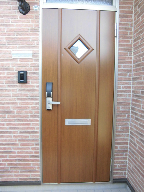 フォレスト緑が丘の玄関