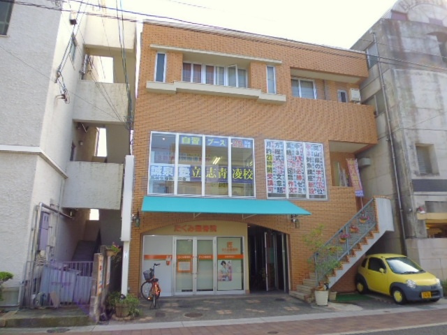 倉敷市鶴形１丁目の店舗一部の外観