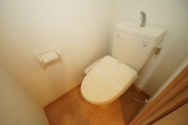 パセオ平尾のトイレ|パセオ平尾（1ＬＤＫ）　
写真は別号室タイプです