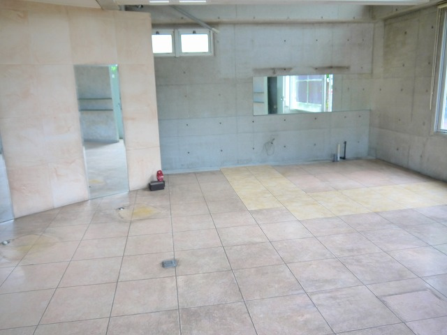 川原城テナントの内装