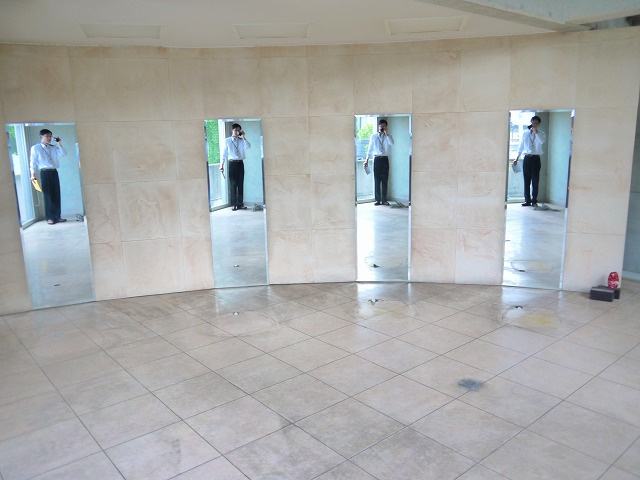 川原城テナントの内装