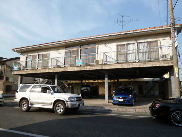 倉敷市二日市のアパートの外観