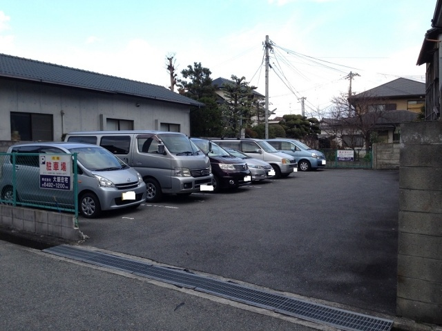 久々知2丁目106-3ガレージ　管理番号19の外観