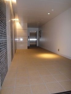 グランパーク県庁前のエントランス|グランパーク県庁前（1LDK）　エントランス