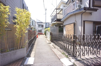 【前面道路含む現地写真】 | 大田区東矢口2丁目建築条件付売地2130万円前面道路1