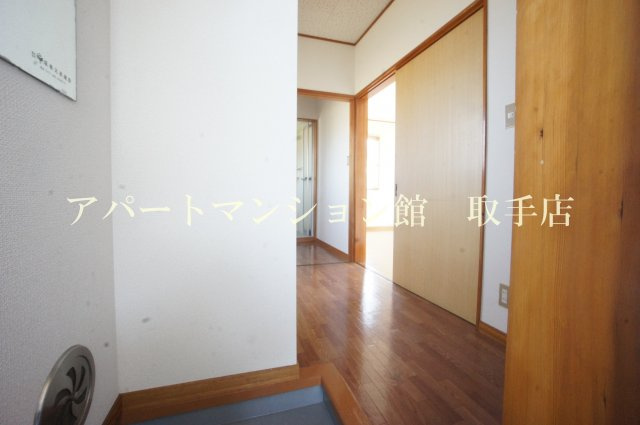 エルシオンヒルズの玄関