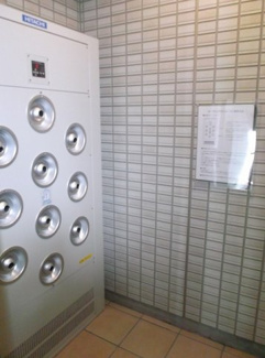 【その他共用部分】 | 花粉除去と防犯機能を兼ね備えた「セーフティアゲインルーム」