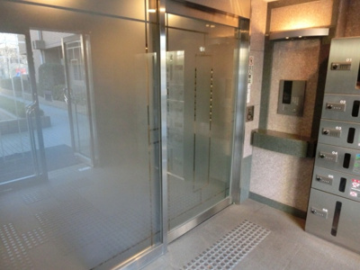 【エントランス】 | グリーンパレス石川 | オートロック付き☆