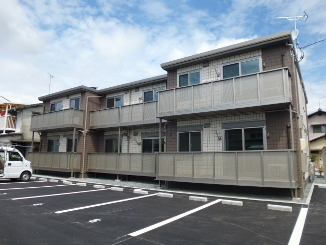 総社市総社３丁目のアパートの外観