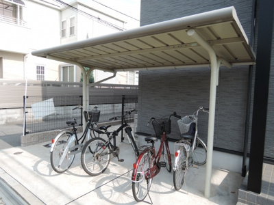 【その他共用部分】 | ＵＲＩＷＡＲＩ  | ☆屋根付き駐輪場☆