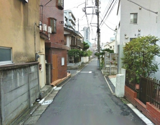 【前面道路含む現地写真】 | 渋谷区代々木3丁目売地6380万円前面道路