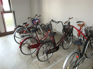 【駐車場】