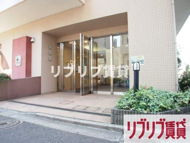 ウィルテラス千葉中央のエントランス