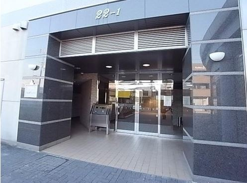 アミング潮江ウェスト１番館のエントランス