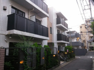 ラハイナ東新宿の画像