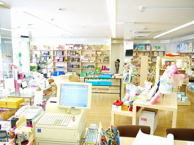 堀尾店舗の内装