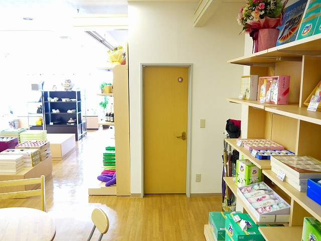 堀尾店舗の内装