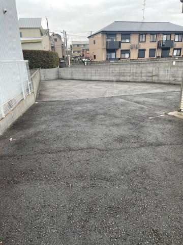 下坂部85シャッター付ガレージ　の外観|青空スペース
