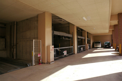 【その他共用部分】 | ロイヤル西宮今津駅前 | 駐車場