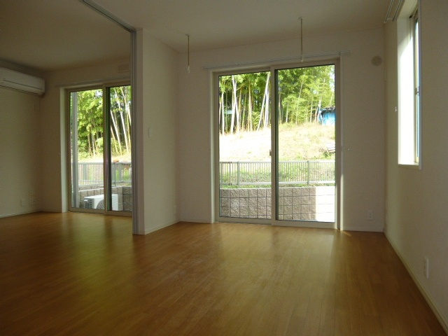 わかばⅡの洋室