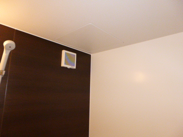 わかばⅡの浴室|浴室換気扇