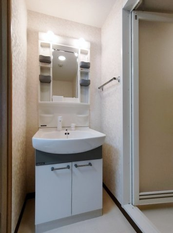 Schon burg〜2005〜の独立洗面台