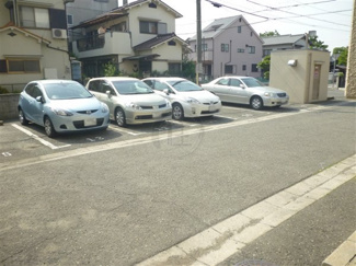 【駐車場】