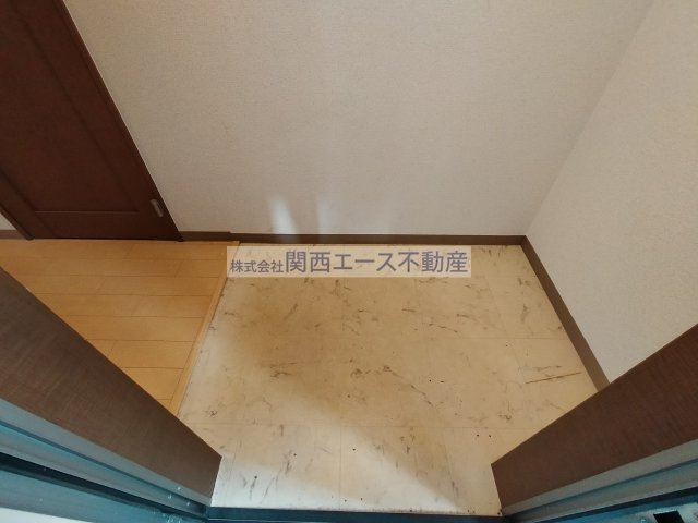【玄関】 | エトワール喜里川