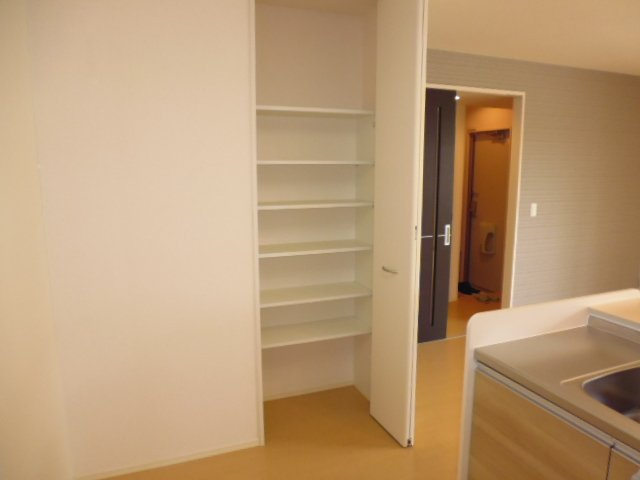 リーフの収納