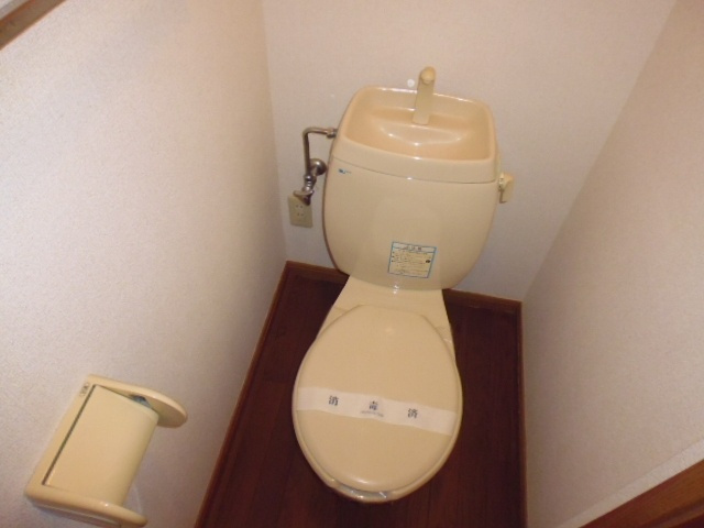 クレストール夏澤Ｂのトイレ|シャワー付きトイレに変更