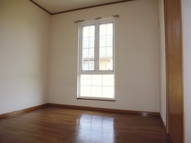 クレストール夏澤Ｂの洋室