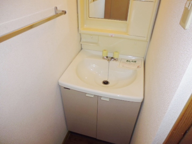 クレストール夏澤Ｂの独立洗面台