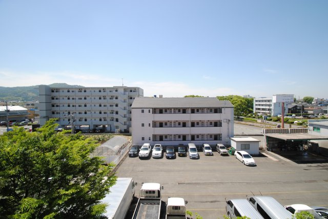 久留米市東合川５丁目の賃貸マンションの展望|南側