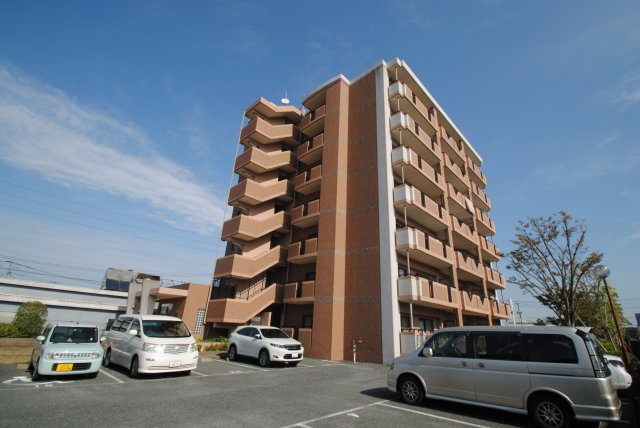 久留米市東合川５丁目の賃貸マンション