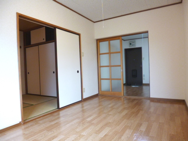コーポ萩原の洋室