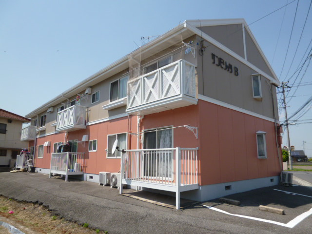 倉敷市粒江のアパートの外観