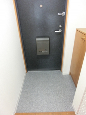 【玄関】 | シャルマン西代