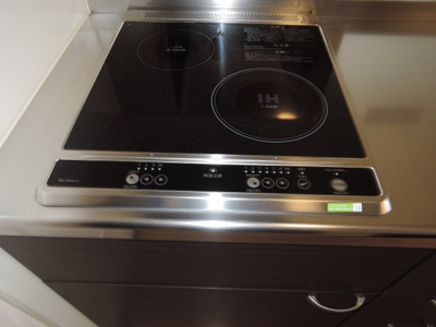 【キッチン】 | レオネクストリバーサイド柏原 | ☆２口電気コンロ☆