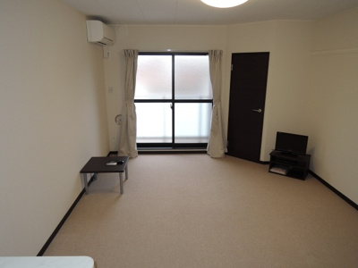 【洋室】 | レオネクストリバーサイド柏原