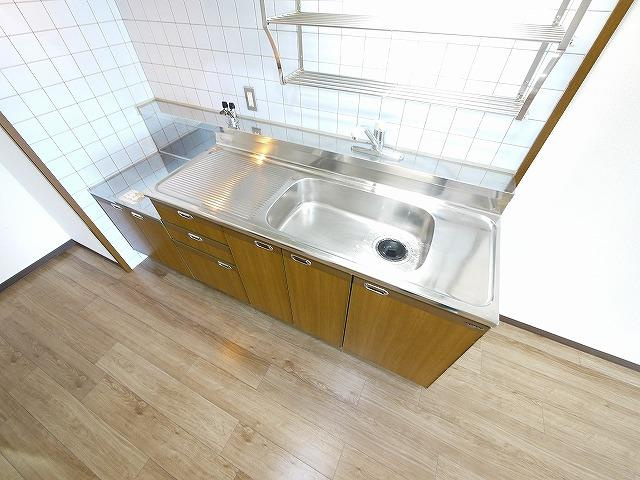 グリーンパークコートのキッチン|使いやすいキッチンです