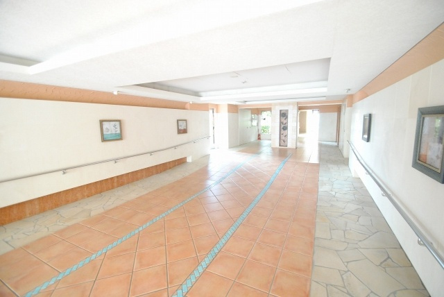 コアマンションフェスティオ久留米のロビー