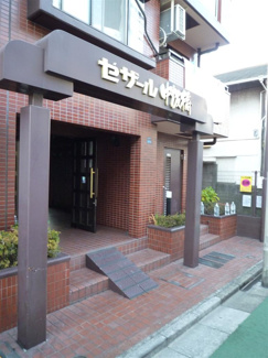 【エントランス】