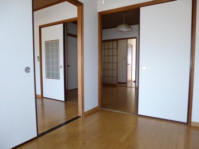 野田マンションＣの洋室