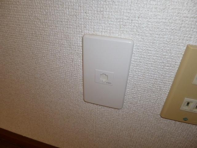 野田マンションＣの設備|電話モジュラー