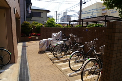 【その他共用部分】 | ベルク西宮シュトラール | 駐輪場